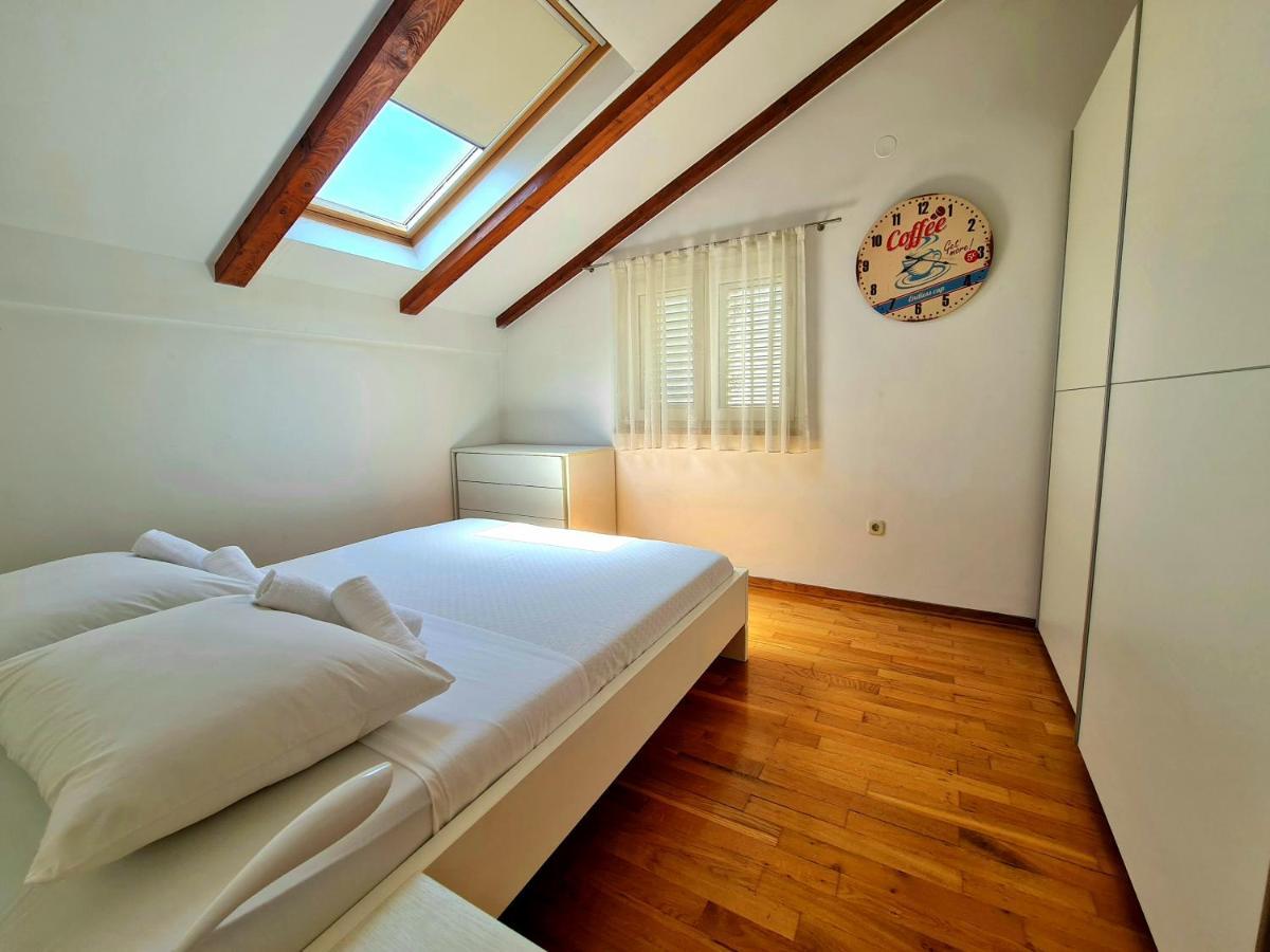 Apartments Roko Zadar Exterior photo