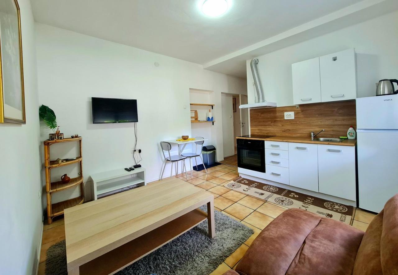 Apartments Roko Zadar Exterior photo